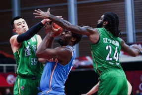 南宫官方网站莱比锡内部会议纪要流出：集结日外线爆发；CBA季后赛使命明确；球队文化再被提及的简单介绍