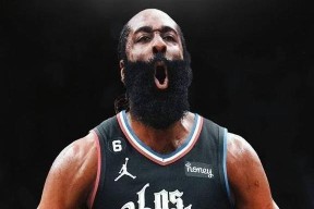 南宫NG哈登新星败北表现惊艳，皇家马德里未来可期！(哈登怒砸新秀)